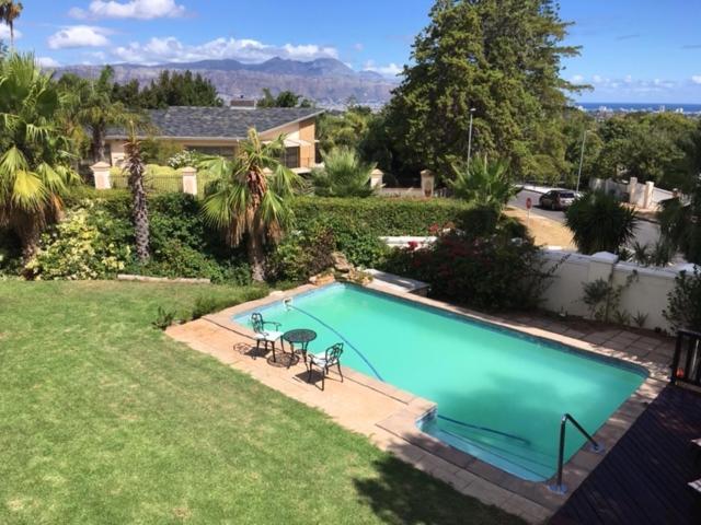 Golf And Garden Guesthouse Somerset West Zewnętrze zdjęcie