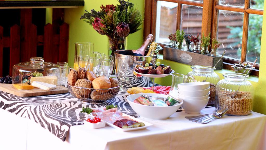 Golf And Garden Guesthouse Somerset West Zewnętrze zdjęcie